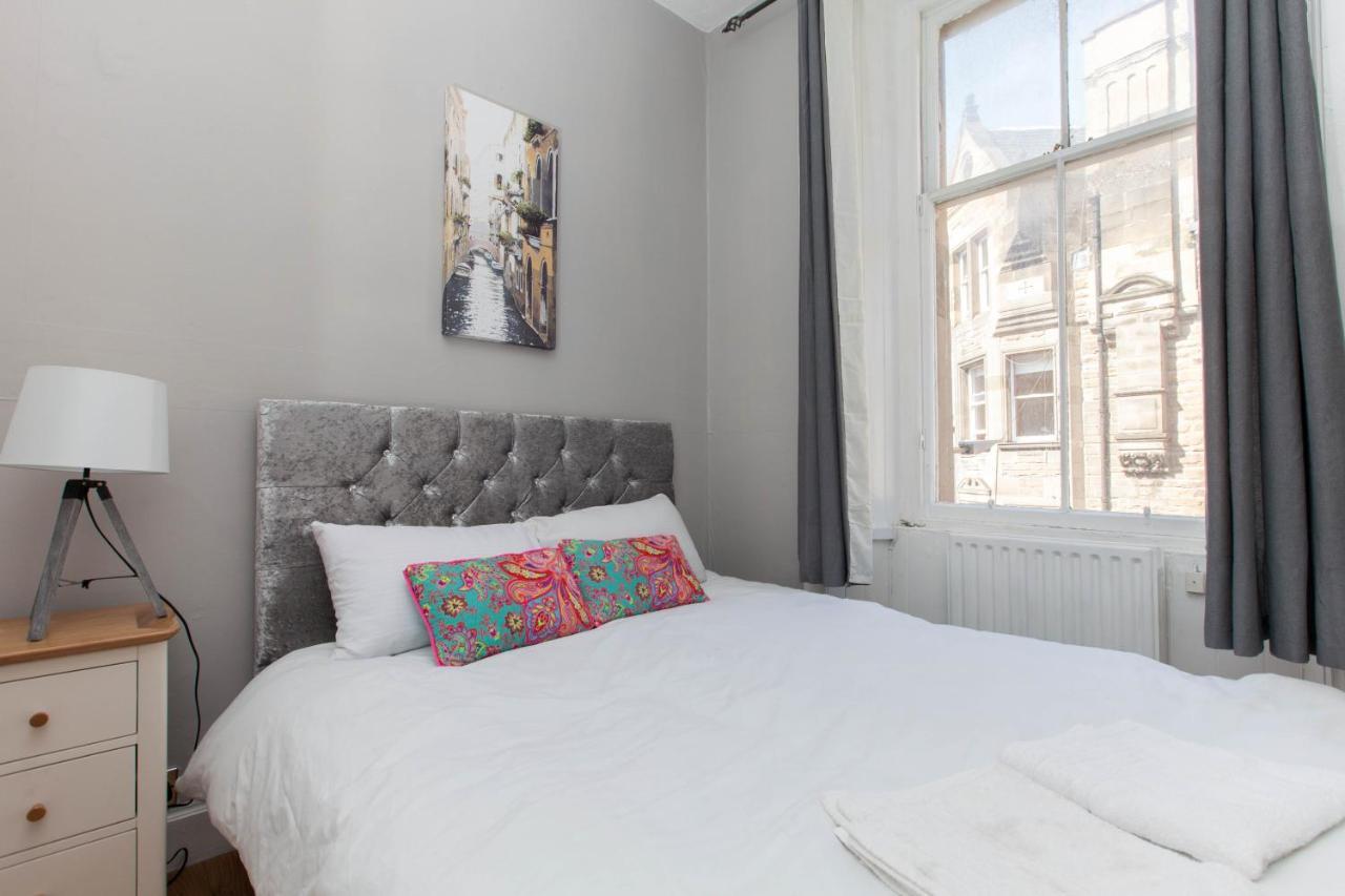 Bright & Homely City Centre Apartment Near Holyrood Эдинбург Экстерьер фото